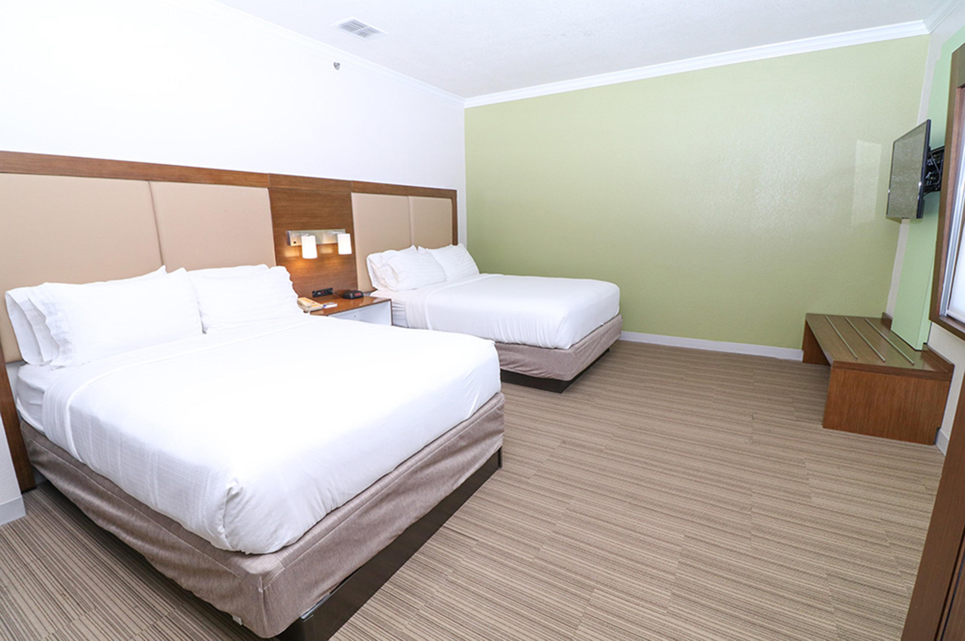 Holiday Inn Express Hotel & Suites Greenville By Ihg Exterior photo